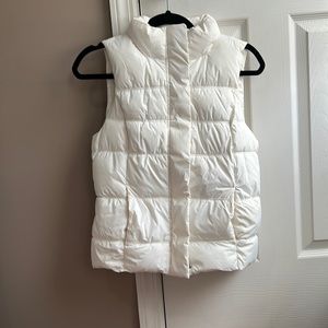 White puffer vest with pockets